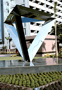 Multinational Sculpture - RAVEN